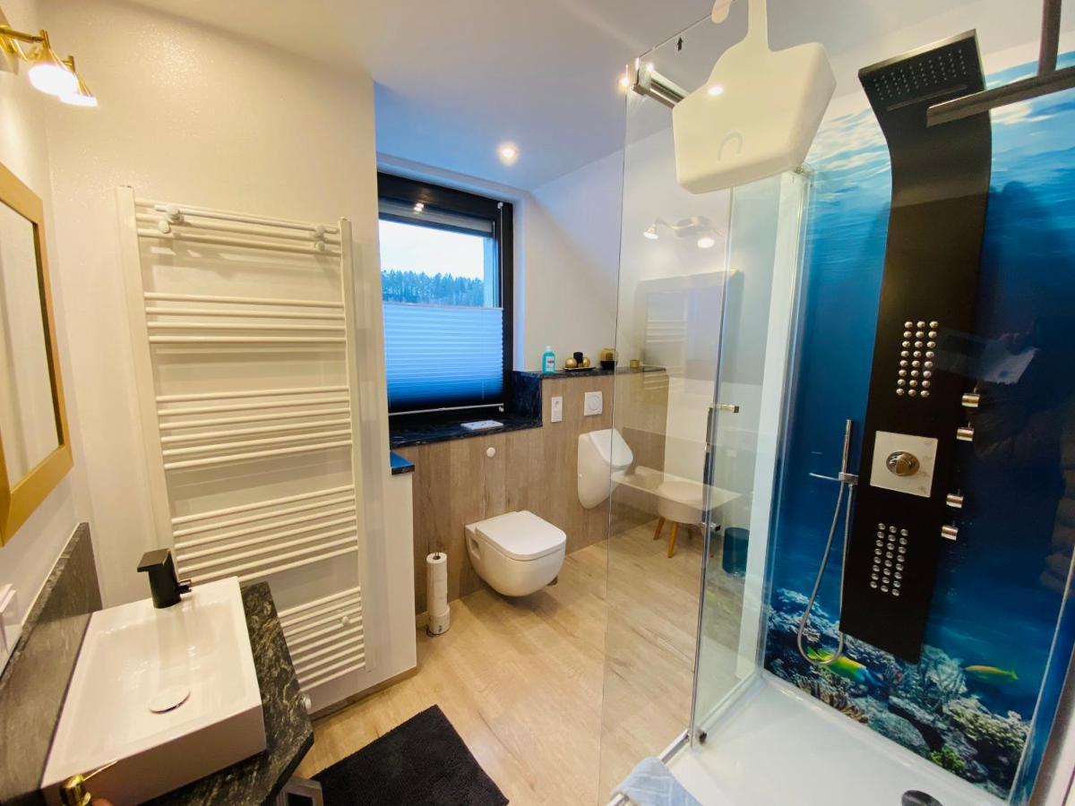 Ferienhaus zur Waldauer Höhe mit 3 SZ, 120qm&40qm Balkon Schleusingen Exterior foto