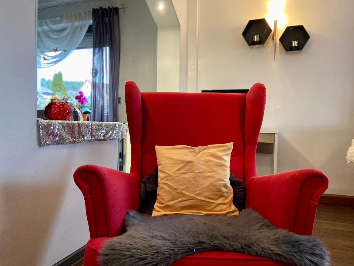 Ferienhaus zur Waldauer Höhe mit 3 SZ, 120qm&40qm Balkon Schleusingen Exterior foto