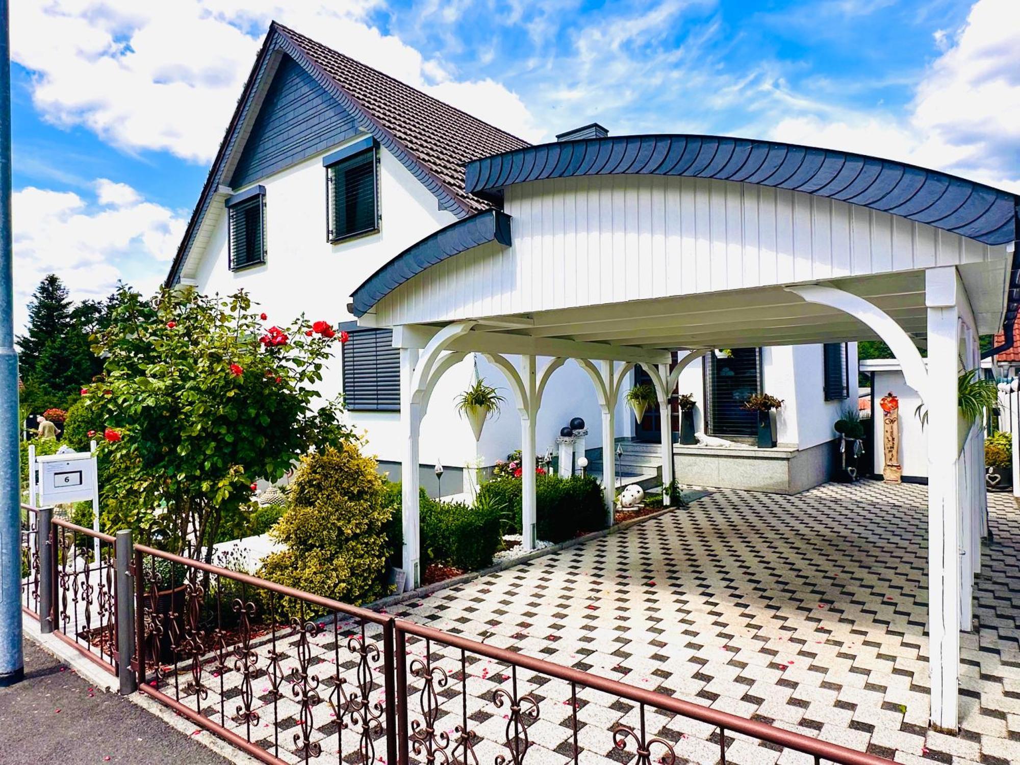 Ferienhaus zur Waldauer Höhe mit 3 SZ, 120qm&40qm Balkon Schleusingen Exterior foto
