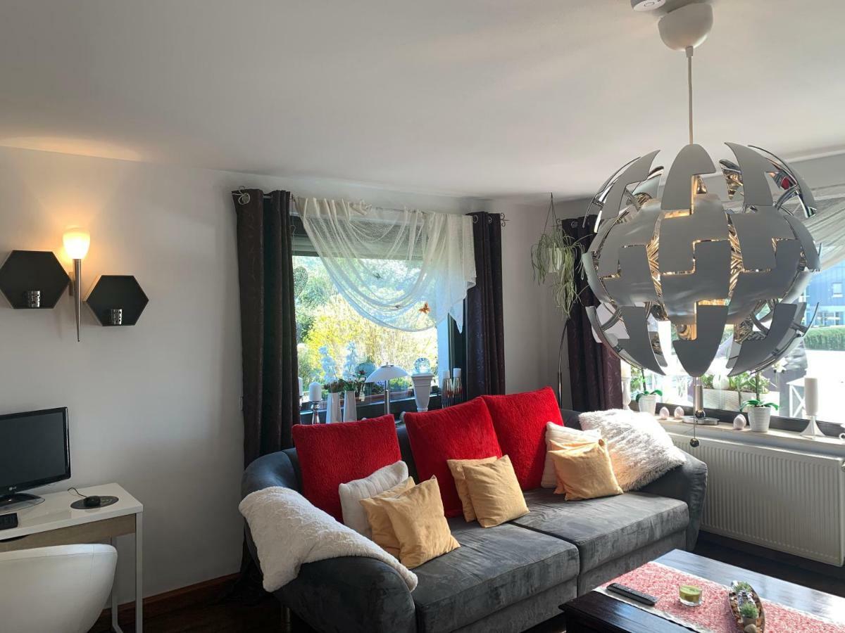 Ferienhaus zur Waldauer Höhe mit 3 SZ, 120qm&40qm Balkon Schleusingen Exterior foto
